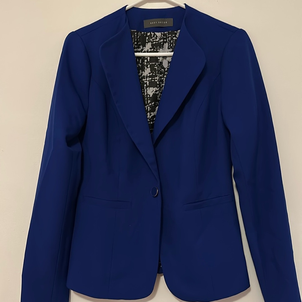 Suzy Shier blue blazer